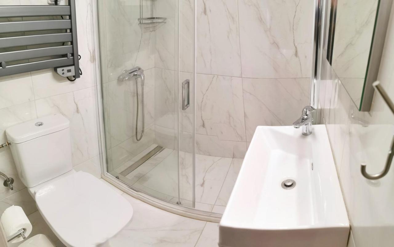 The Traditional Athenian House For 6, Near Metro * Athènes
