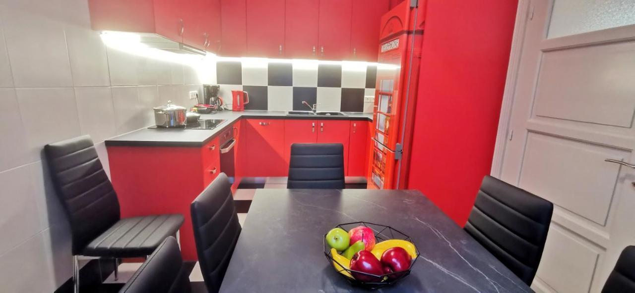 The Traditional Athenian House For 6, Near Metro דירה *
